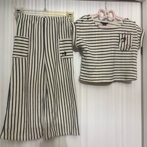 TOMMY HILFIGER GIRLS STRIPED CASUAL SET SIZE SMALL.